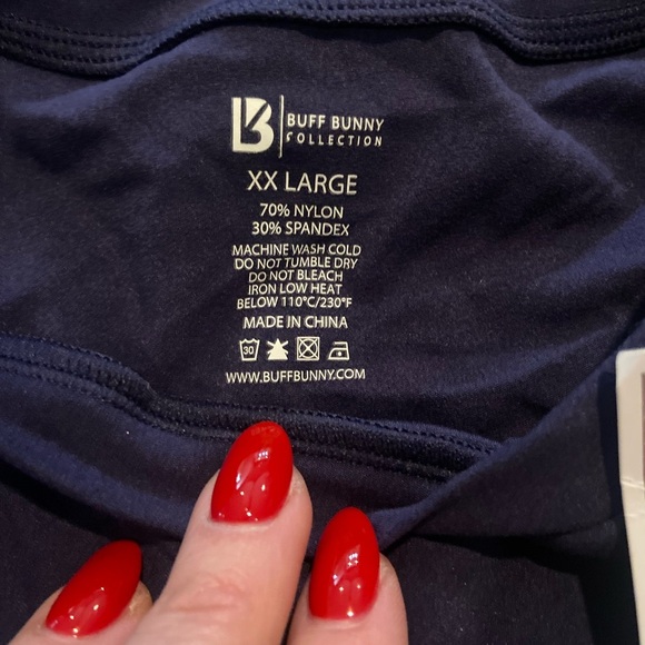 Buff Bunny energy tee NWT navy blue XXL crop stretch tee - Picture 5 of 5